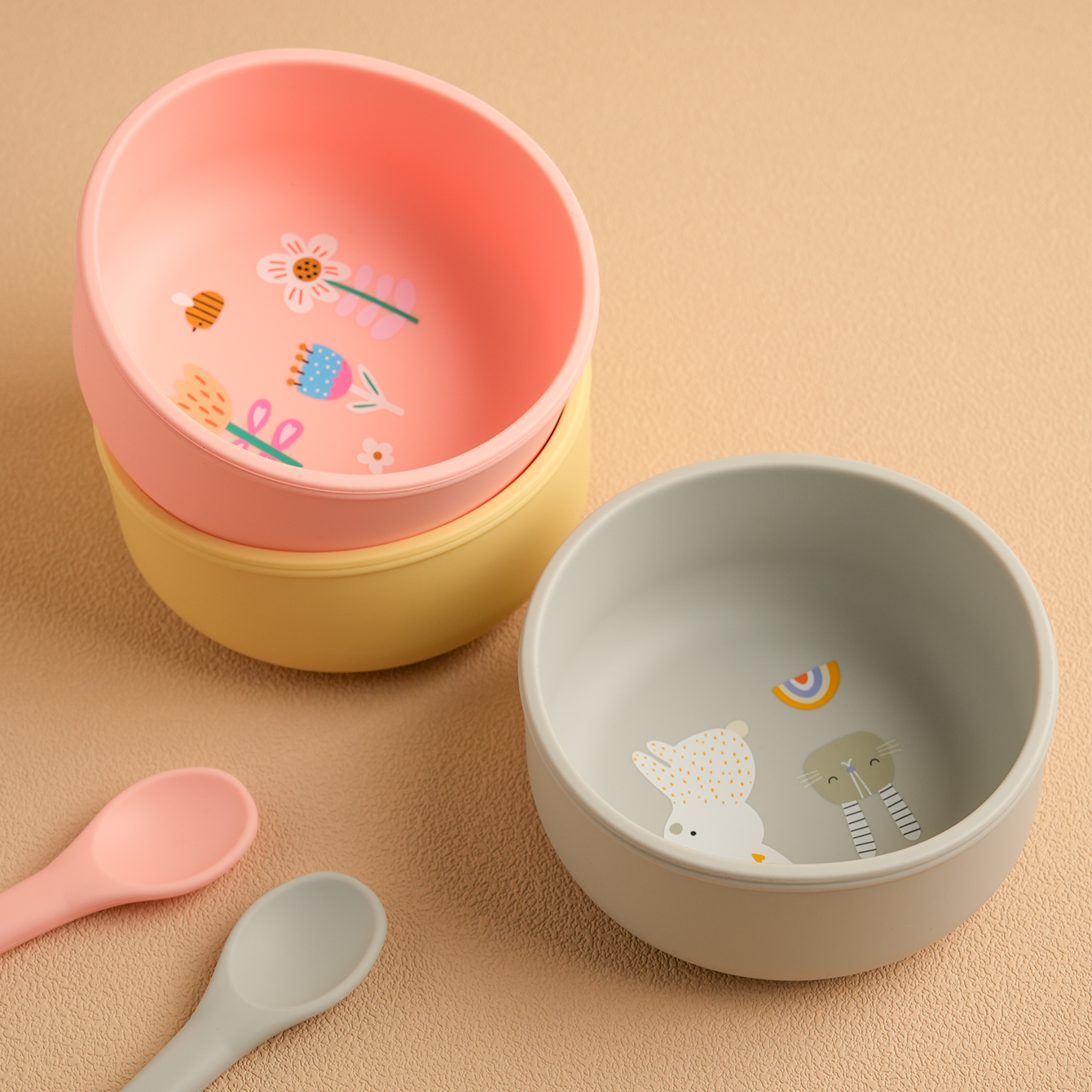 1PCS Baby Silicone Feeding Bow - Baby Food Weaning recensione e prezzo