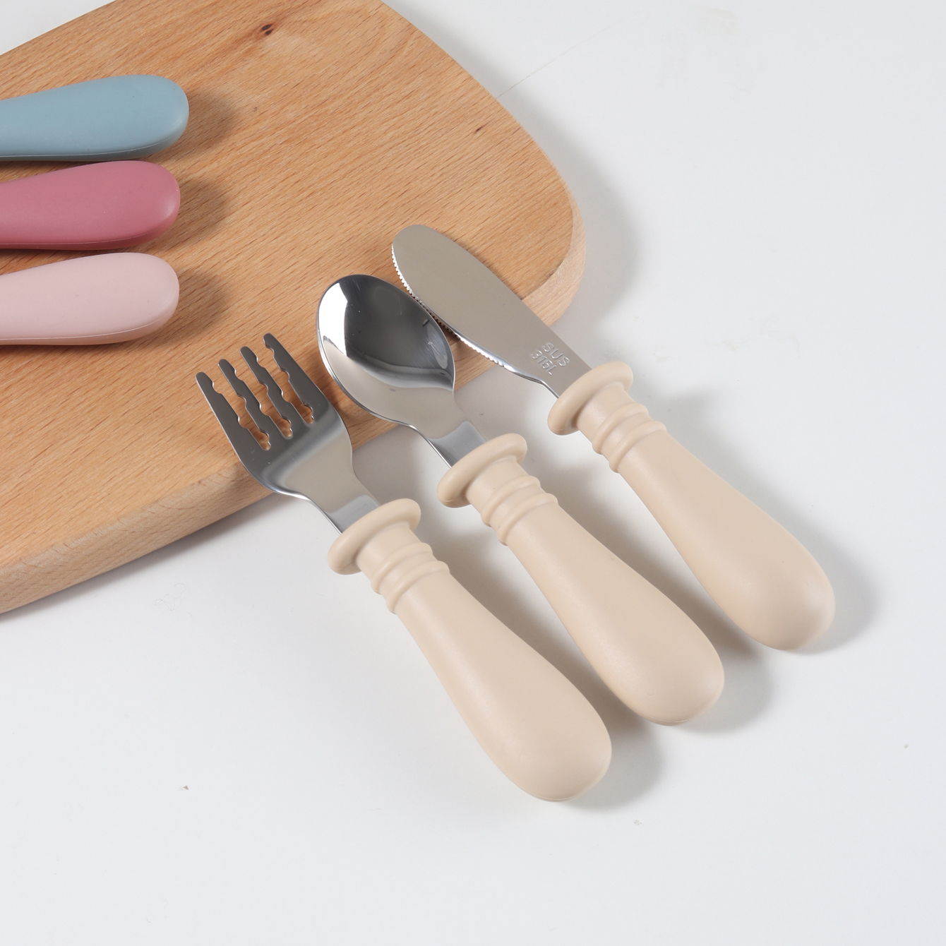 Custom Silicone Spoon & Fork K - Baby Food Weaning recensione e prezzo