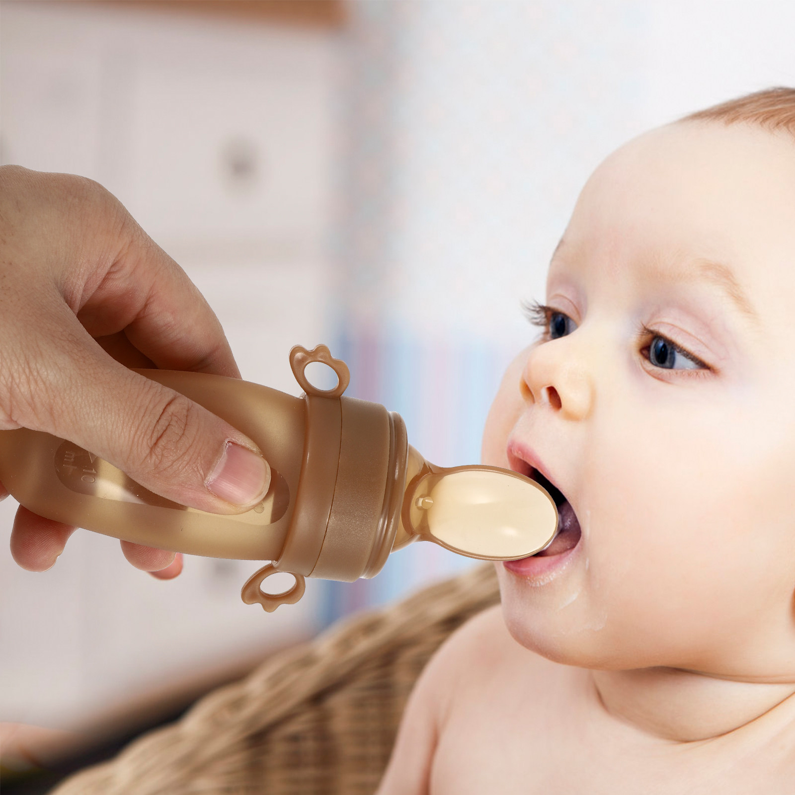 1Set Baby Fruit Feeder Beige M - Baby Food Usa recensione e prezzo