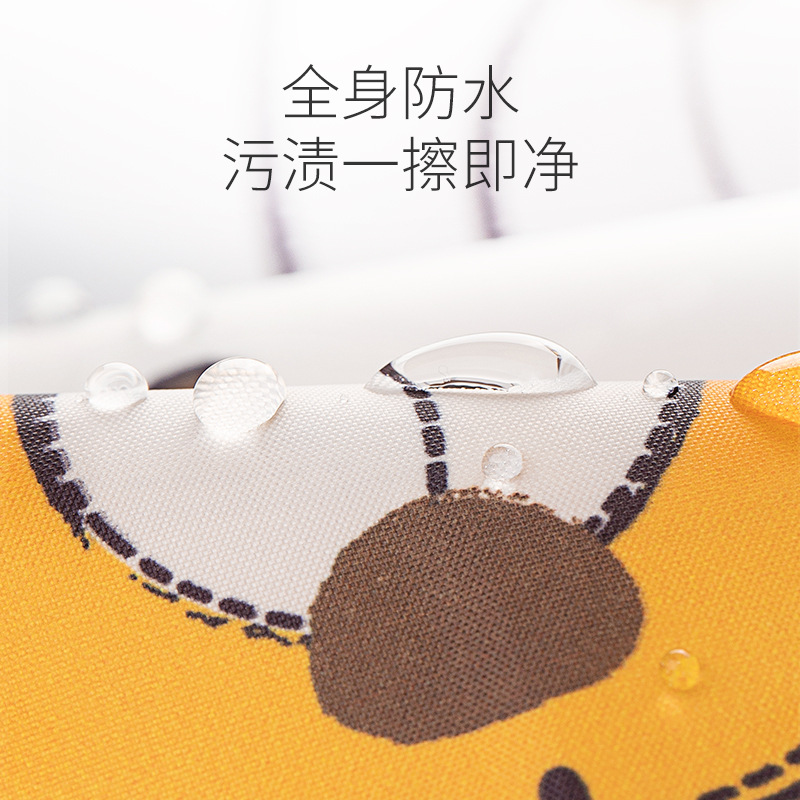 Newborns Bib Table Cover Baby  - Baby Food Newborn recensione e prezzo
